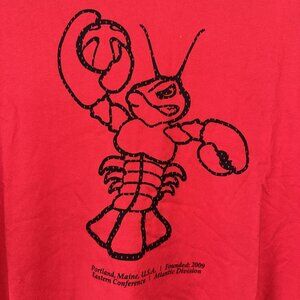 Nike Dri Fit Maine Red Claws NBA G-League Tshirt Shirt Men's Size XL Tall NWT